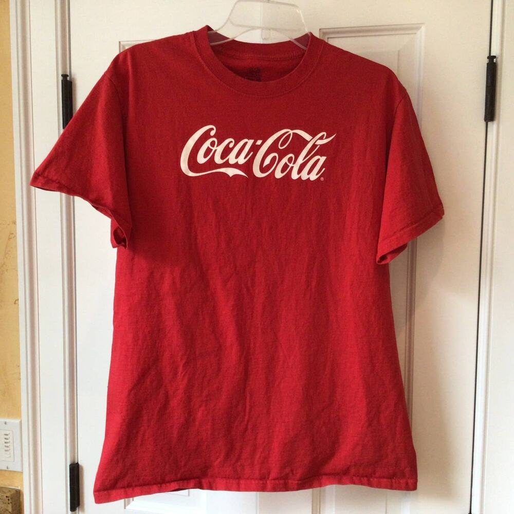 Coca Cola Red + White Tee Shirt Sz L